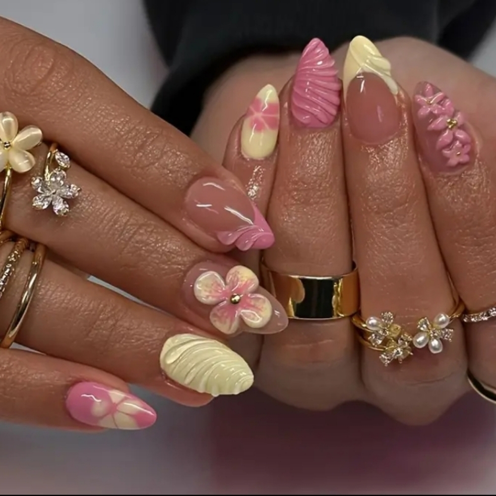🔥3/$21 3-D Ice Flowers Press On Nails